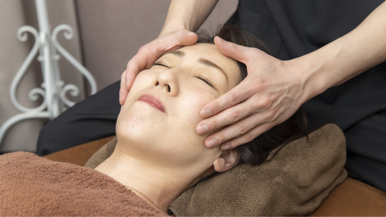 小顔へのアプローチ